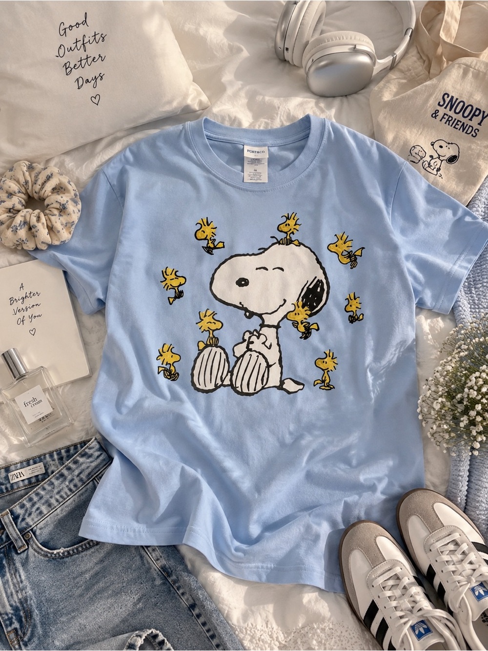 Snoopy & Woodstock Graphic Tee - Light Blue Size Small